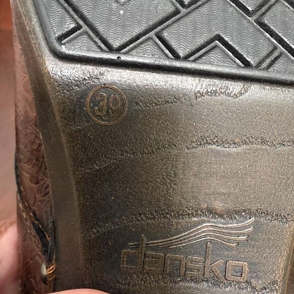 Dansko Women's Embossed Brown Leather Clogs Mom Core Size 39 - Picture 10 of 13